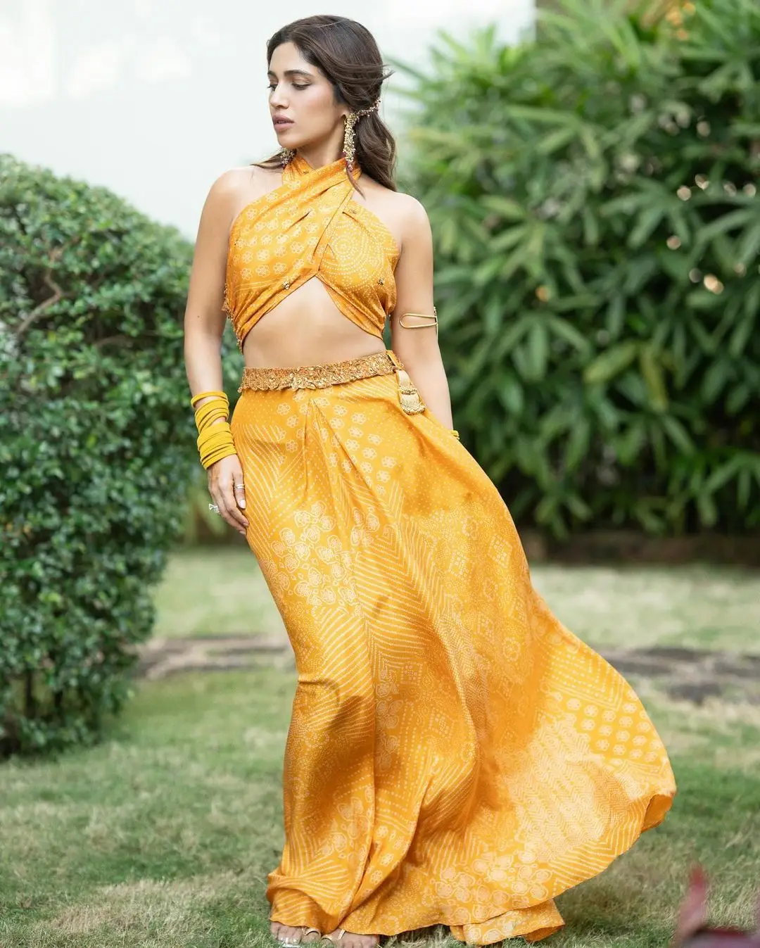 INDIAN ACTRESS BHUMI PEDNEKAR PHOTOSHOOT IN YELLOW LEHENGA CHOLI 7